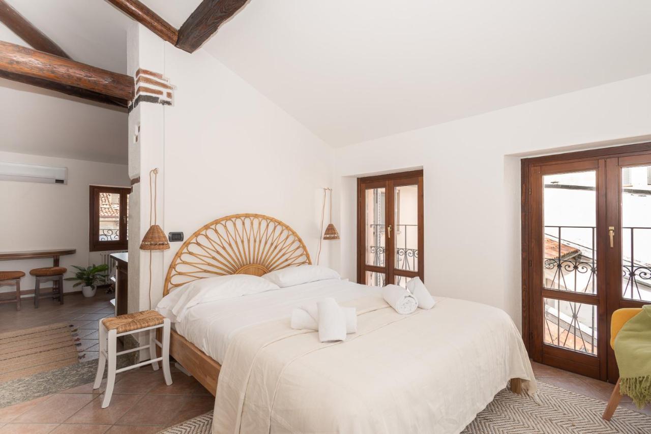 Cozy Studio In Old Town Apartment Como Luaran gambar