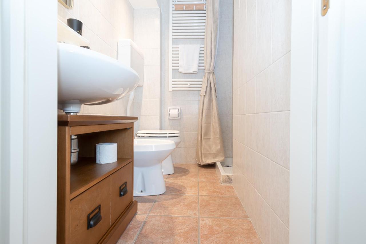 Cozy Studio In Old Town Apartment Como Luaran gambar